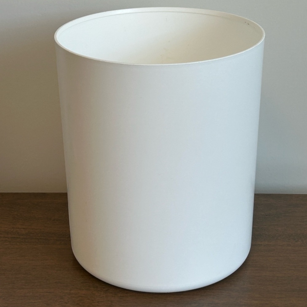 TUPPERWARE ONE TOUCH CANISTER "D" REPLACEMENT BOTTOM